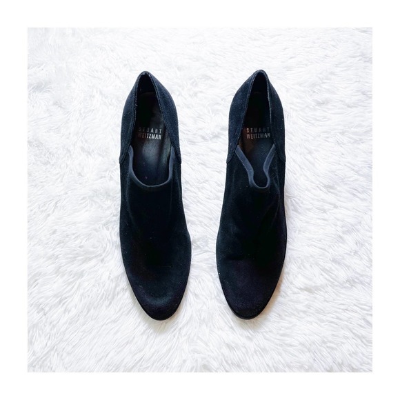 Stuart Weitzman Black Suede Dip Ankle Booties SZ7 - Picture 1 of 7